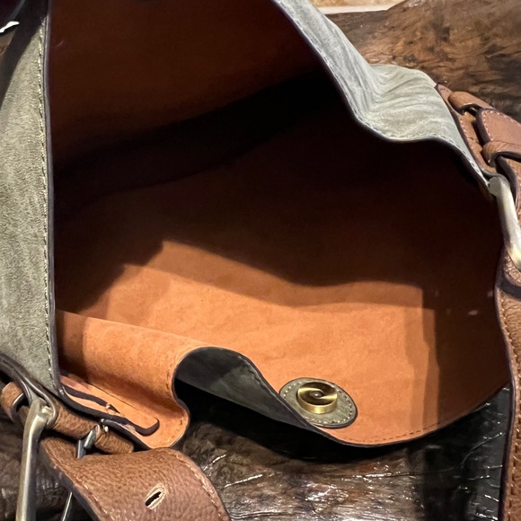 Beautiful new purse - Picture 3 of 3